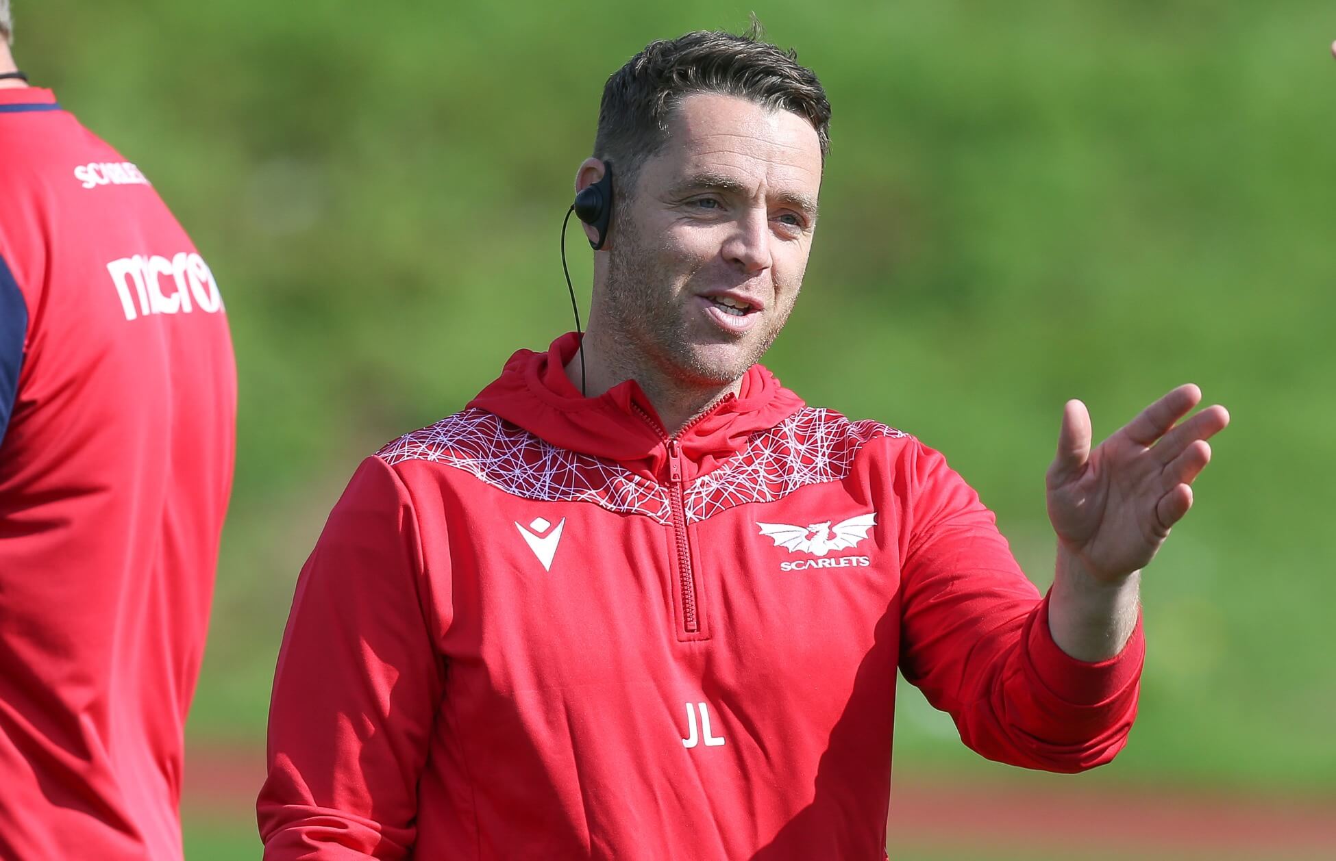 Joe Lewis to re-join England set-up - Scarlets Rugby