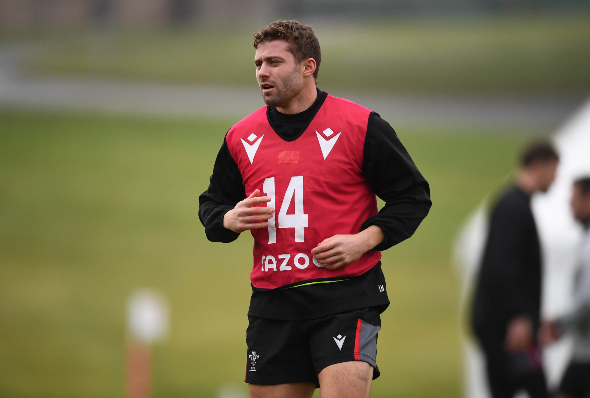 Leigh Halfpenny to start against England Scarlets Rugby