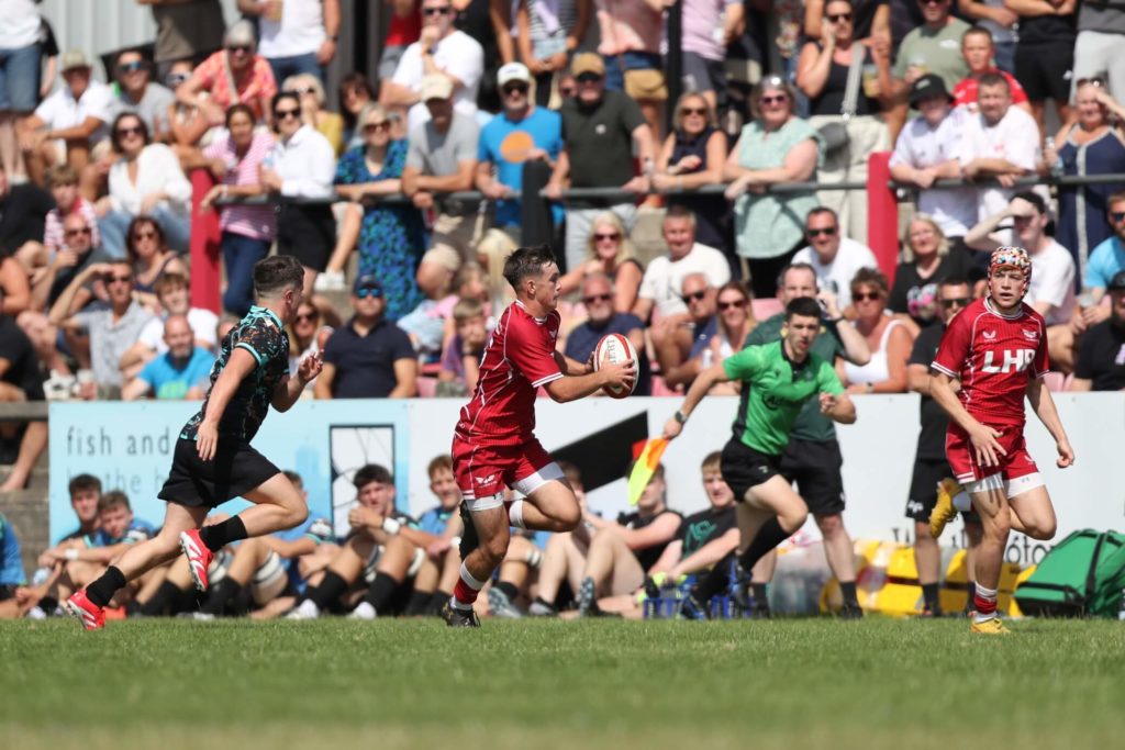 Scarlets Rugby Stands Scarlets edged out by Ospreys in U18s opener - Scarlets Rugby