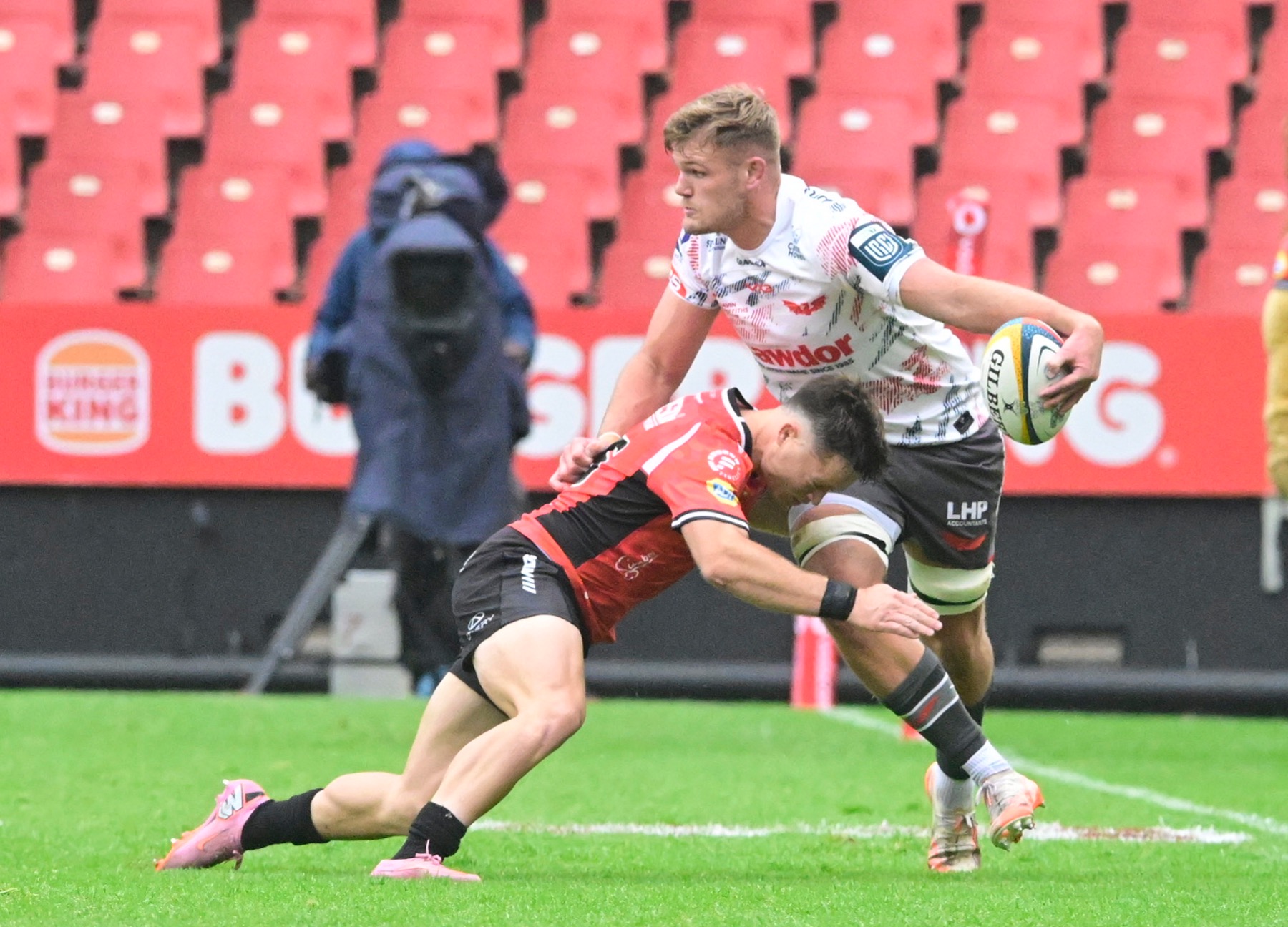 Scralets Rugby Posts Late surge secures win for Lions in Johannesburg - Scarlets Rugby