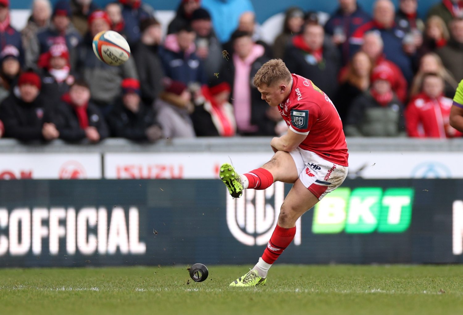 Scarlets v Bulls: Take part in the half-time kicking challenge ...